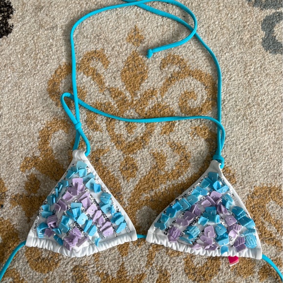 Victoria's Secret Bikini top - Picture 6 of 6
